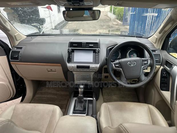 Toyota Land Cruiser Prado 2020 Matt Black
