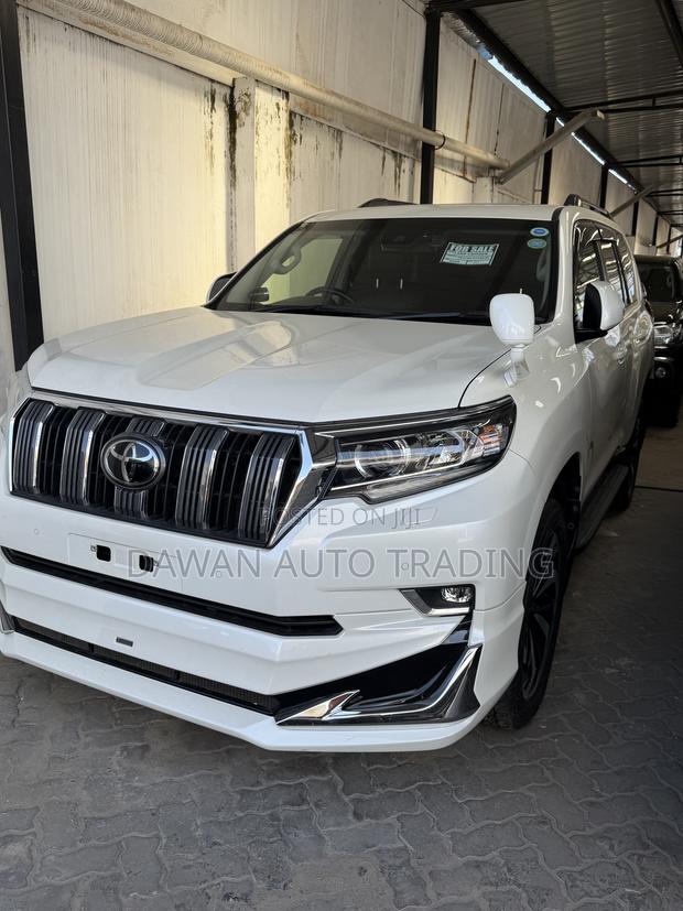 Toyota Land Cruiser Prado 2.7 2020 White