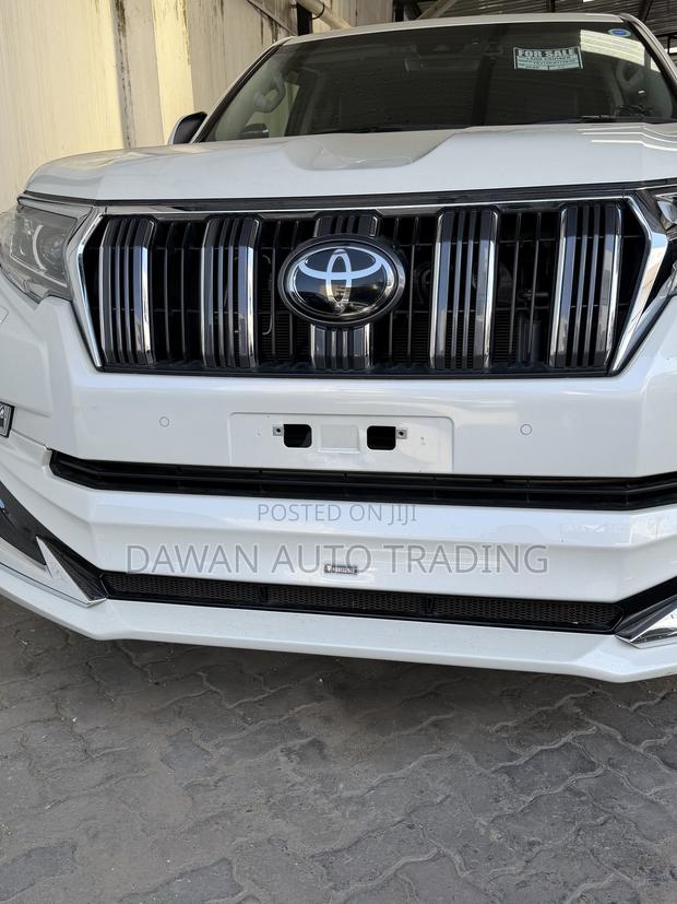 Toyota Land Cruiser Prado 2.7 2020 White