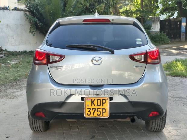Mazda Demio 2017