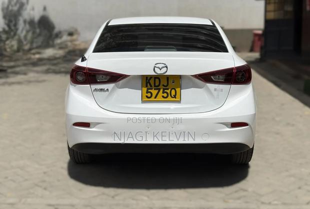 Mazda Axela 2015 White