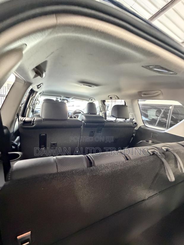 Toyota Land Cruiser Prado 2.8 2019 Black