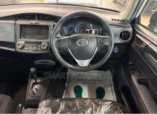 Toyota Axio 1.5 Hybrid G 2WD 2020 Pearl