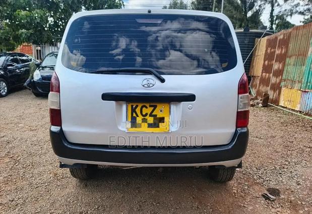 Toyota Probox 2012 Silver
