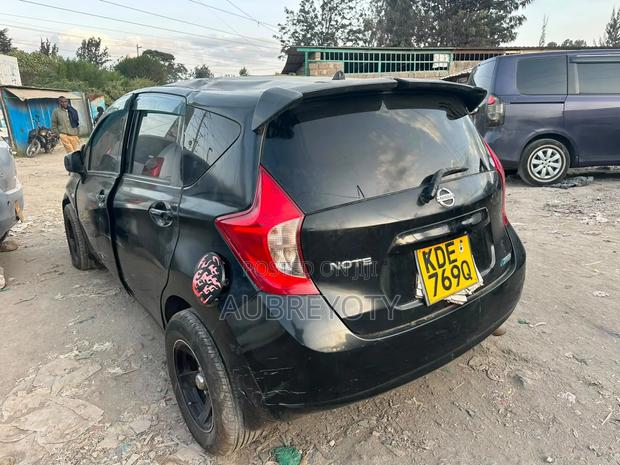 Nissan Note 2014 Black