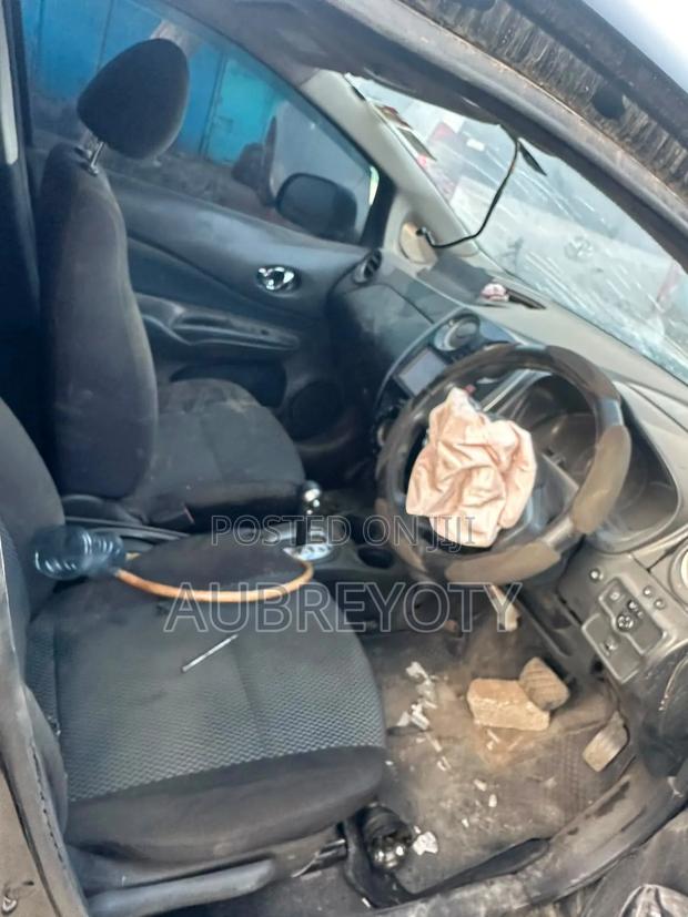 Nissan Note 2014 Black