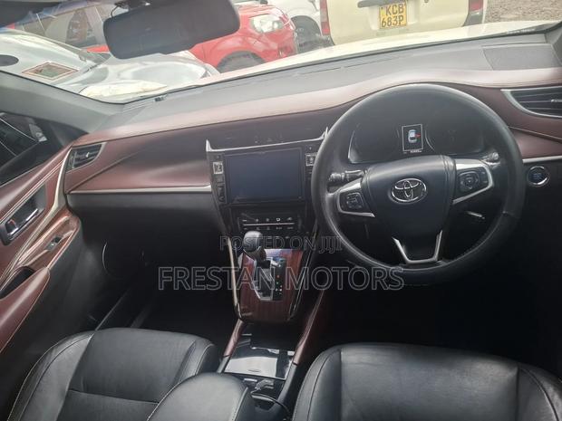 Toyota Harrier 2017 Pearl