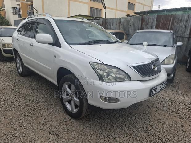 Toyota Harrier 2002 White