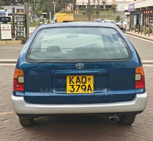 Toyota Corolla 1998 Blue