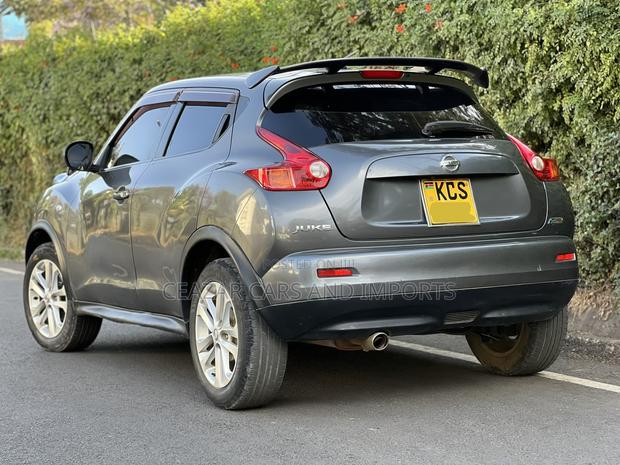 Nissan Juke S 2011 Gray