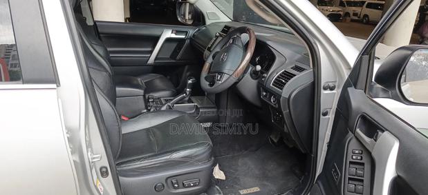 Toyota Land Cruiser Prado 2019 Silver