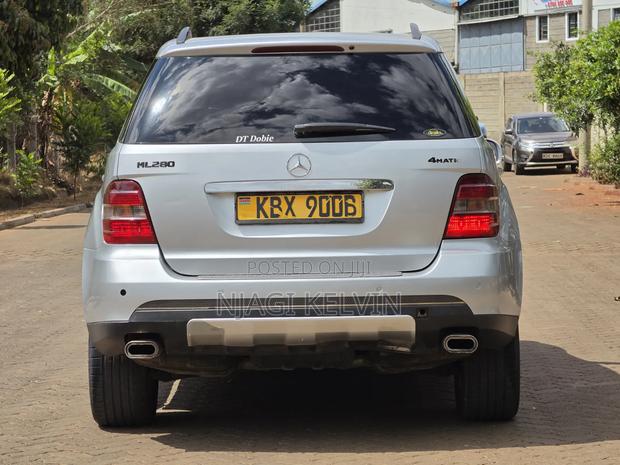 Mercedes-Benz M Class 2006 Silver