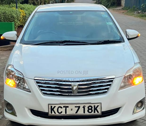 Toyota Premio 2013 White