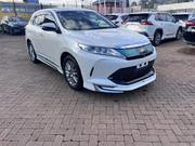 Toyota Harrier 2019 Pearl for sale