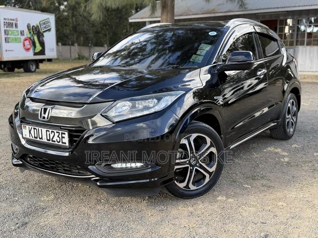 Honda Vezel 1.5 Hybrid 2WD 2018 Black
