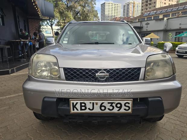 Nissan X-Trail 2002 Silver