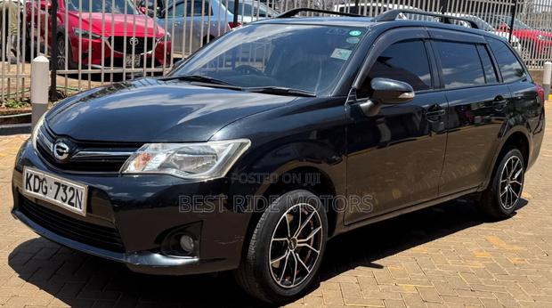 Toyota Corolla Fielder 1.5 Petrol FWD 2014