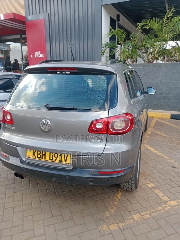 Volkswagen Tiguan 1.4 TSI 2008 Gray