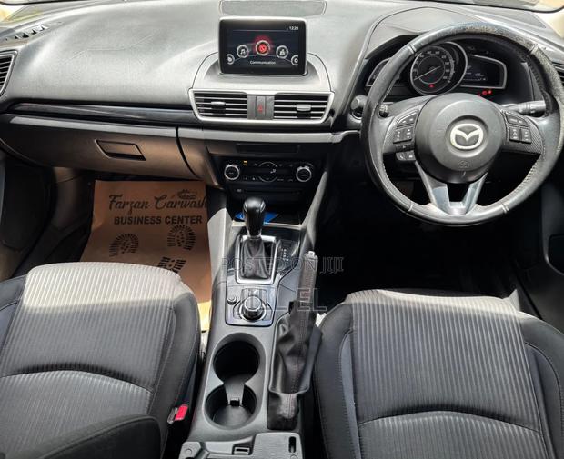 Mazda Axela SV Premium 2014 Gray