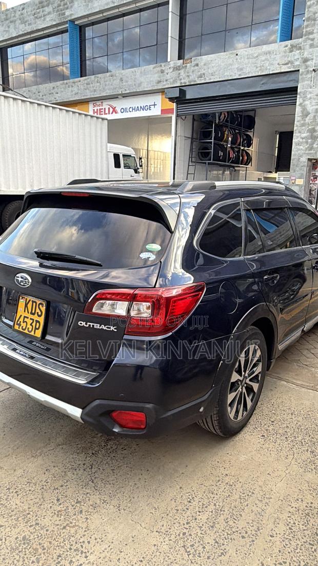 Subaru Outback 2.5i Limited AWD 2018 Blue