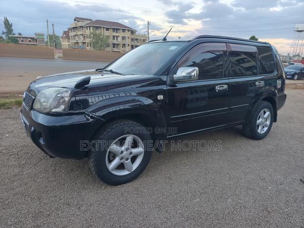 Nissan X-Trail 2.0 2005 Black