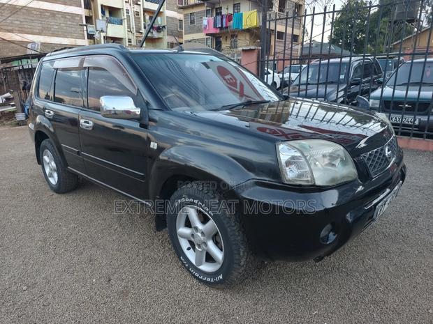 Nissan X-Trail 2.0 2005 Black