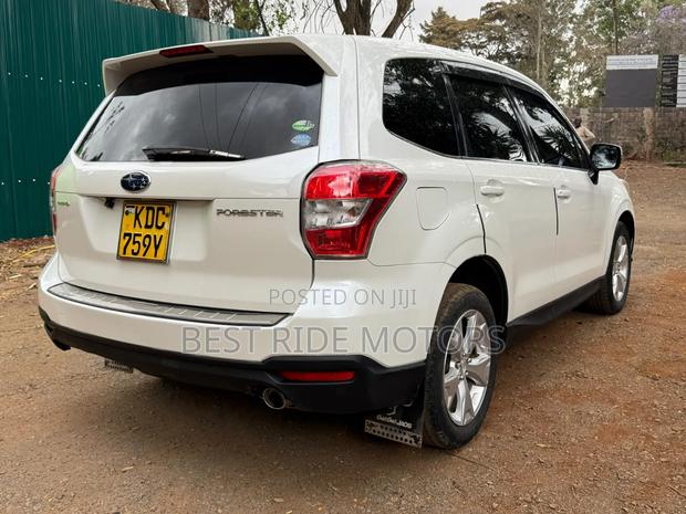 Subaru Forester 2014 White