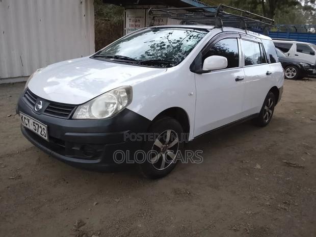 Nissan Advan 2013 White