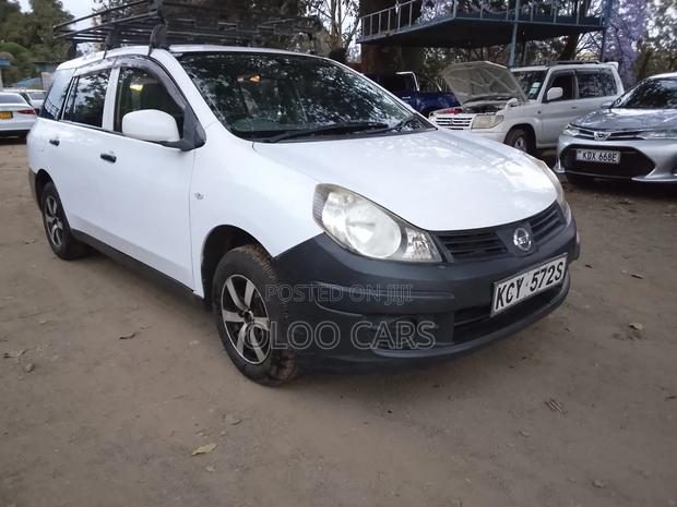 Nissan Advan 2013 White