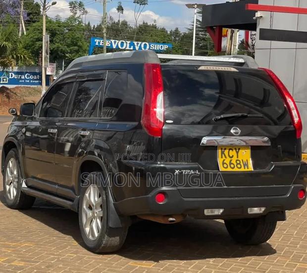 Nissan X-Trail 2012 Black