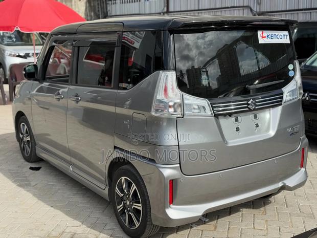 Suzuki Solio Bandit Hybrid MV 2020 Silver