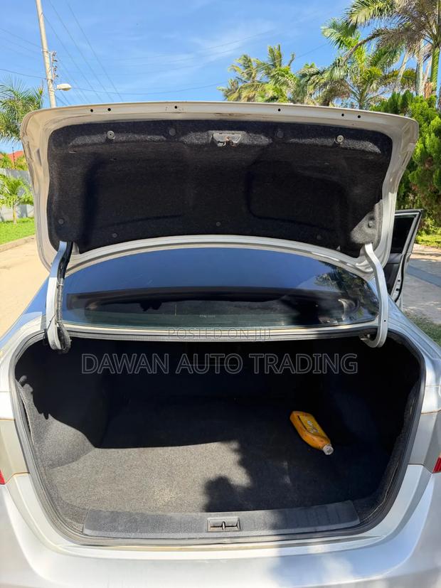 Nissan Sylphy 2015 Silver