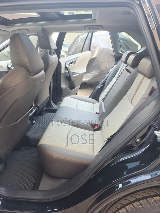 Toyota RAV4 2020 Black