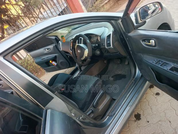 Nissan Wingroad 2008 Gray