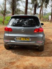 Volkswagen Tiguan 2015 Gray for sale