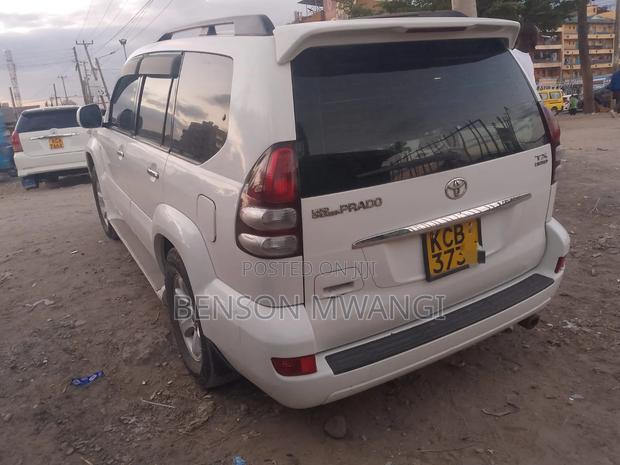 Toyota Land Cruiser Prado 2008 White