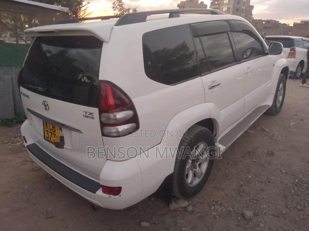 Toyota Land Cruiser Prado 2008 White