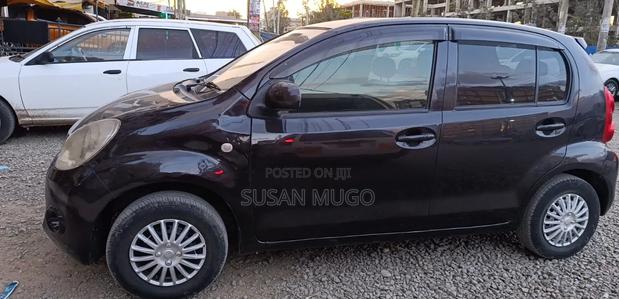 Toyota Passo 2013 Black