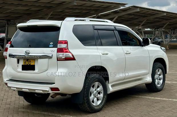 Toyota Land Cruiser Prado 2014 White