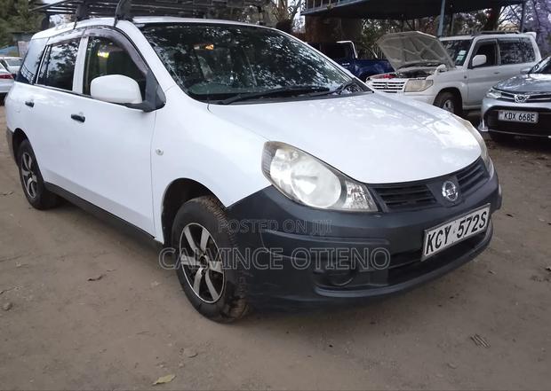 Nissan Advan 2013 White
