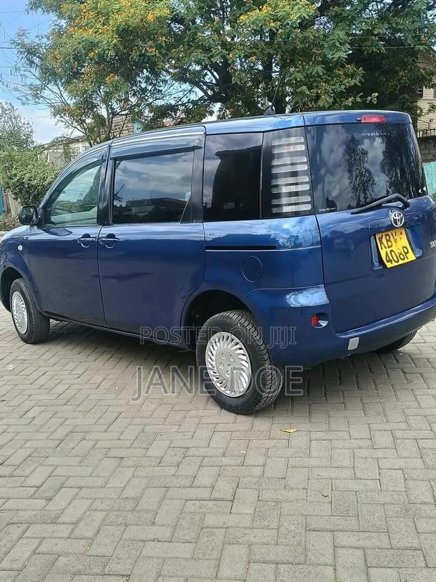 Toyota Sienta 2008 Blue