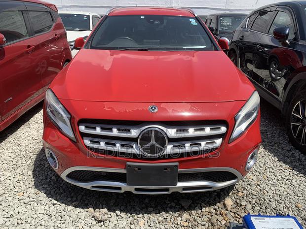 Mercedes-Benz GLA-Class 2019 Burgundy