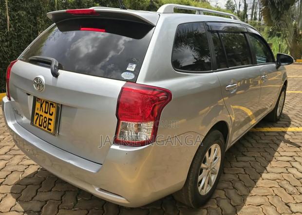 Toyota Corolla Fielder 2014 Silver
