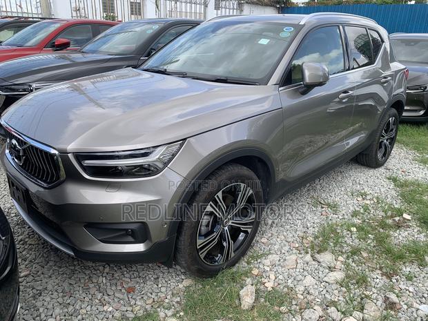 Volvo XC40 T5 Petrol AWD 2019 Ivory