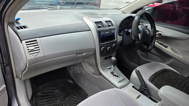 Toyota Axio 2008 Silver