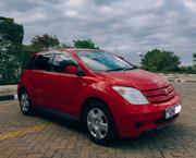Toyota IST 2004 Burgundy for sale