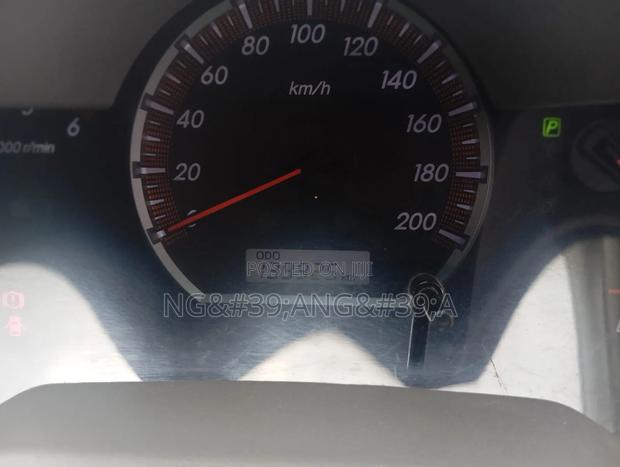 Toyota Hilux 2010 Black