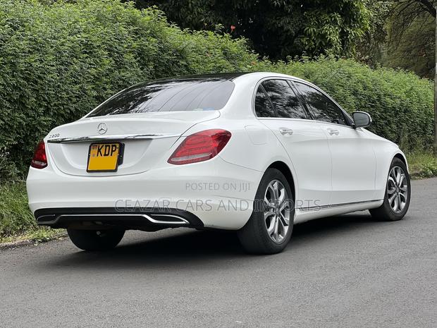 Mercedes-Benz C200 2016 White