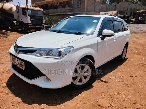 Toyota Corolla Fielder 2015 White