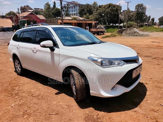 Toyota Corolla Fielder 2015 White